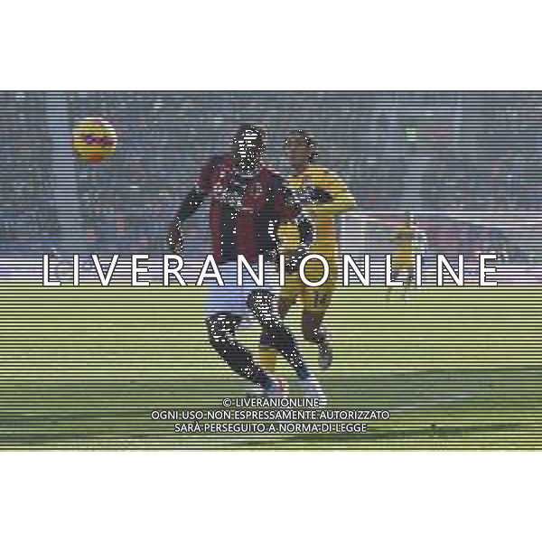 BOLOGNA vs FIORENTINA Campionato di calcio SERIE A TIM - 05.12.2021 NELLA FOTO ADAMA SOUMAORO ©VILLANI / AGENZIA ALDO LIVERANI SAS