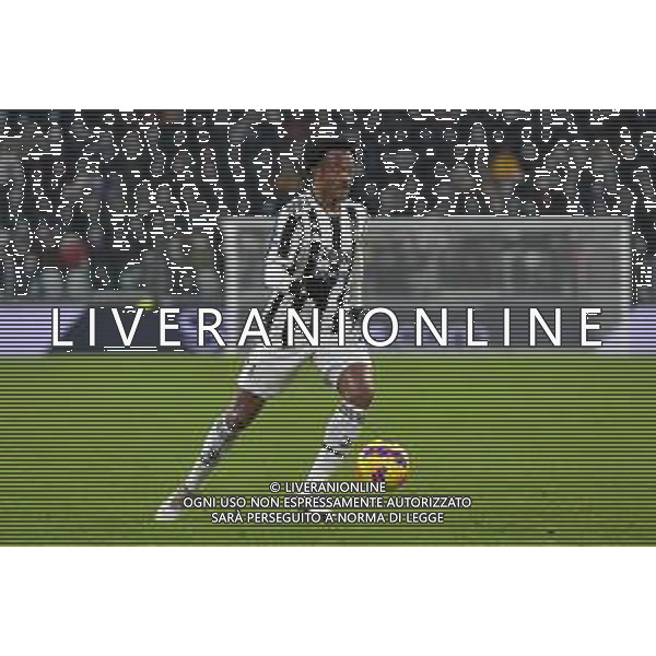 Torino 05.12.2021 Stadio Allianz Stadium ©Alessandro Falzone/Agenzia Aldo Liverani Juventus vs Genoa Serie A Tim 2021/2022 Nella foto : Juan Cuadrado ©FALZONE/AGENZIA ALDO LIVERANI SAS