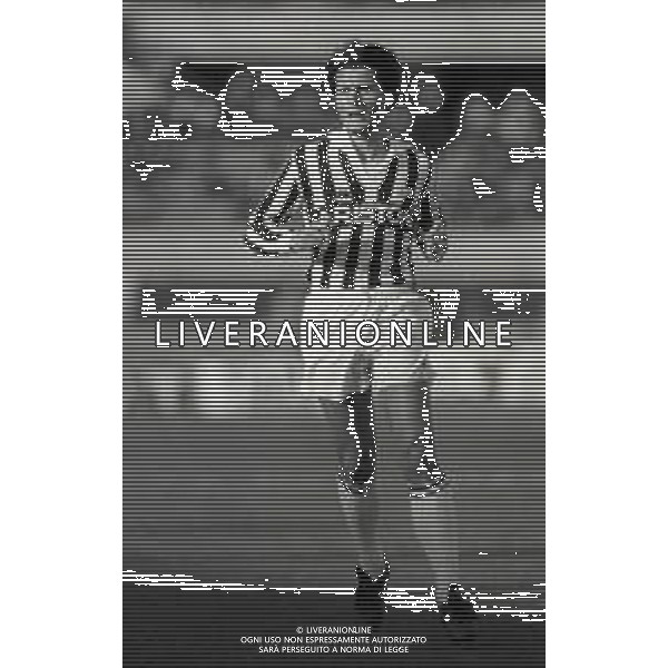 02-03-1988 TORINO COPPA ITALIA JUVENTUS AVELLINO 1-0 NELLA FOTO NICOLO\' NAPOLI AG ALDO LIVERANI SAS