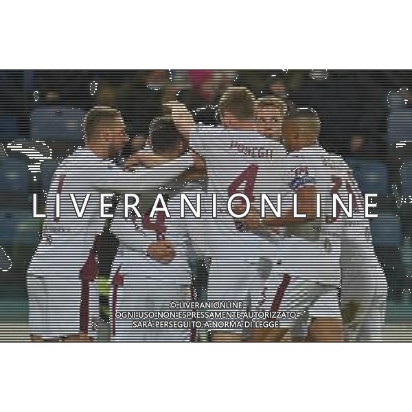 6-12-2021. Cagliari Calcio - Torino F.C.. 16° giornata Serie A calcio 2021-2022. Italia, Sardegna, Cagliari, Stadio Unipol Domus. Salvatore Moi/Aldo Liverani s.a.s. Nella foto: gol ed esultanza Torino in trasferta contro Cagliari. Segna: autogol Andrea Carboni Cagliari ©MOI/AGENZIA ALDO LIVERANI SAS