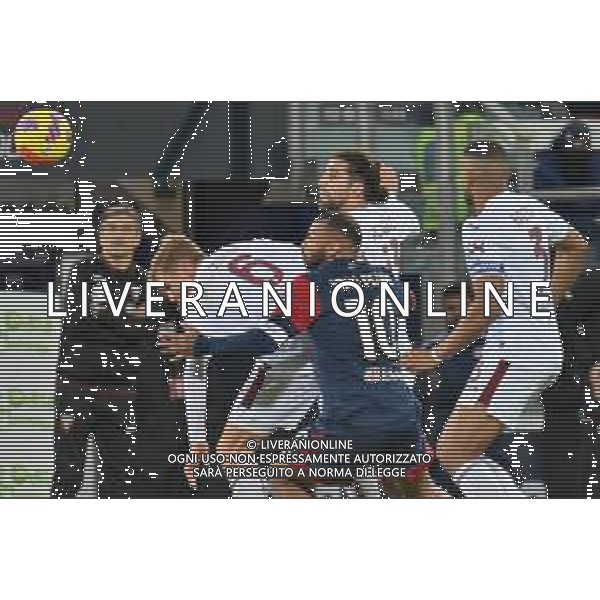 6-12-2021. Cagliari Calcio - Torino F.C.. 16° giornata Serie A calcio 2021-2022. Italia, Sardegna, Cagliari, Stadio Unipol Domus. Salvatore Moi/Aldo Liverani s.a.s. Nella foto: David Zima Torino, Joao Pedro Cagliari, Gleison Bremer Torino ©MOI/AGENZIA ALDO LIVERANI SAS
