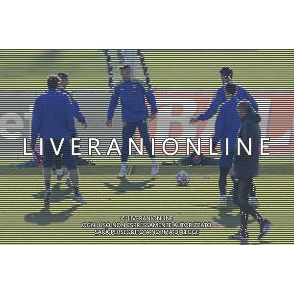 Torino 07.12.2021 Juventus Centre Continassa Allenamento rifinitura Champions League 2021/2022 ©Manuela Viganti/Ag. Aldo Liverani sas Nella foto: paulo dybala ©VIGANTI/AGENZIA ALDO LIVERANI SAS