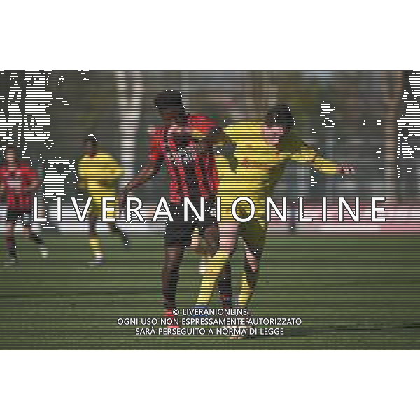 ¬© TVRG Victor Ehuwa Eletu (Milan) e Luke Chambers (Liverpool) Milan vs Liverpool UEFA Youth League fase a gironi 6a giornata - gruppo B Milano 07-12-2021 Centro sportivo Peppino Vismara foto Roberto Garavaglia/ag. Aldo Liverani sas/AGENZIA ALDO LIVERANI SAS