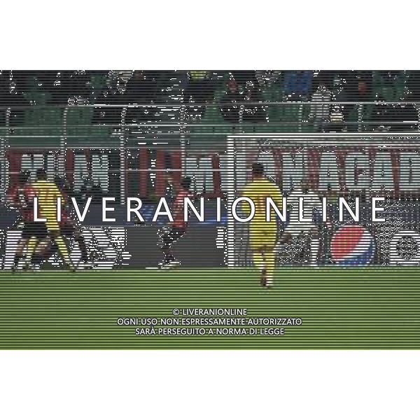 Divock Origi (Liverpool) SX segna il gol del 2 a 1 Milan vs Liverpool UEFA Champions League fase a gironi 6a giornata - gruppo B Milano 07-12-2021 Stadio Giuseppe Meazza - San Siro foto Roberto Garavaglia/ag. Aldo Liverani sas /AGENZIA ALDO LIVERANI SAS