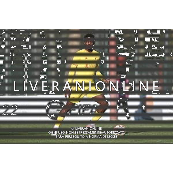 ¬© TVRG Billy Koumetio (Liverpool) Milan vs Liverpool UEFA Youth League fase a gironi 6a giornata - gruppo B Milano 07-12-2021 Centro sportivo Peppino Vismara foto Roberto Garavaglia/ag. Aldo Liverani sas/AGENZIA ALDO LIVERANI SAS