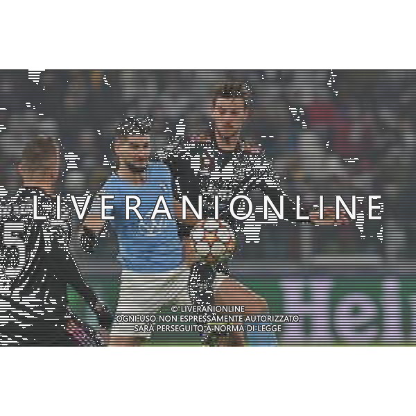 Torino 08.12.2021 Stadio Allianz Stadium ©Alessandro Falzone/Agenzia Aldo Liverani Juventus vs MALMÖ FF Champions League 2021/2022 Nella foto : Daniele Rugani-Antonio Colak ©FALZONE/AGENZIA ALDO LIVERANI SAS