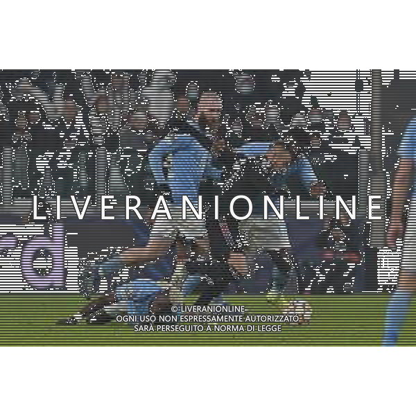 Torino 08.12.2021 Stadio Allianz Stadium ©Alessandro Falzone/Agenzia Aldo Liverani Juventus vs MALMÖ FF Champions League 2021/2022 Nella foto : Arthur- ©FALZONE/AGENZIA ALDO LIVERANI SAS