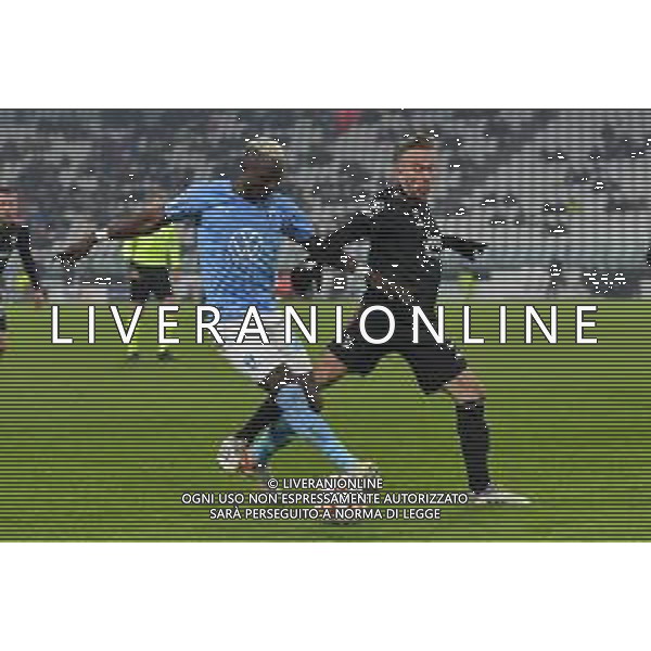 Torino 08.12.2021 Stadio Allianz Stadium ©Alessandro Falzone/Agenzia Aldo Liverani Juventus vs MALMÖ FF Champions League 2021/2022 Nella foto : Bonke Innocent-Arthur ©FALZONE/AGENZIA ALDO LIVERANI SAS