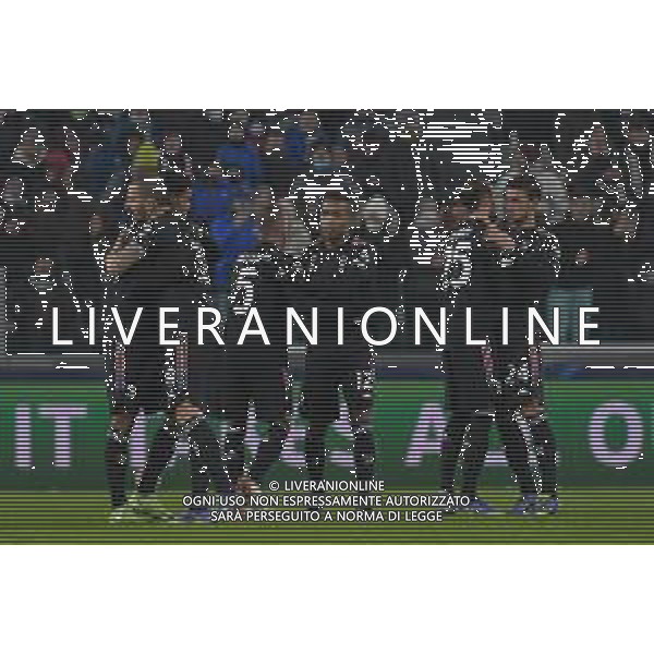 Torino 08.12.2021 Stadio Allianz Stadium ©Alessandro Falzone/Agenzia Aldo Liverani Juventus vs MALMÖ FF Champions League 2021/2022 Nella foto : De Winter-Bonucci-Arthur-Alex Sandro-Rugani Rabiot ©FALZONE/AGENZIA ALDO LIVERANI SAS