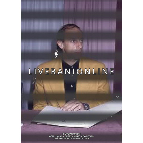 RETROSPETTIVA DOMENICO DI CARLO CALCIATORE NELLA FOTO DOMENICO DI CARLO PRESENZIA A UNA RIUNIONE AIC A MILANO AG ALDO LIVERANI SAS