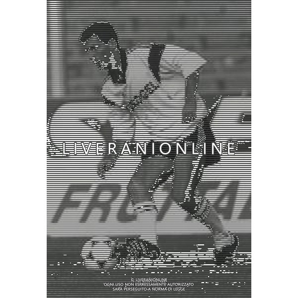RETROSPETTIVA FRANCO TURCHETTA CALCIATORE NELLA FOTO FRANCO TURCHETTA CON LA MAGLIA DEL CESENA CALCIO AG ALDO LIVERANI SAS