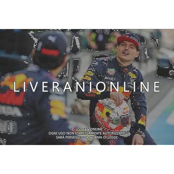 Max Verstappen (NLD) Red Bull Racing at a team photograph. 09.12.2021. Formula 1 World Championship, Rd 22, Abu Dhabi Grand Prix, Yas Marina Circuit, Abu Dhabi, Preparation Day. - www.xpbimages.com, EMail: requests@xpbimages.com © Copyright: Batchelor / XPB Images/AGENZIA ALDO LIVERANI SAS - ITALY ONLY EDITORIAL USE ONLY