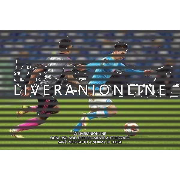 NAPOLI - LEICESTER CITY EUROPA LEAGUE 09.12.2021 NELLA FOTO Hirving Lozano, Ryan Bertrand ©MOSCA/AGENZIA ALDO LIVERANI SAS