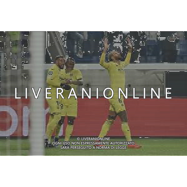 Etienne Capoue (Villareal) esulta dopo il gol del 2 a 0 Atalanta vs Villareal UEFA Champions League fase a gironi recupero 6a giornata - gruppo F Bergamo 09-12-2021 Stadio Atleti Azzurri d\'Italia - Gewiss Stadium foto Roberto Garavaglia/ag. Aldo Liverani sas/AGENZIA ALDO LIVERANI SAS
