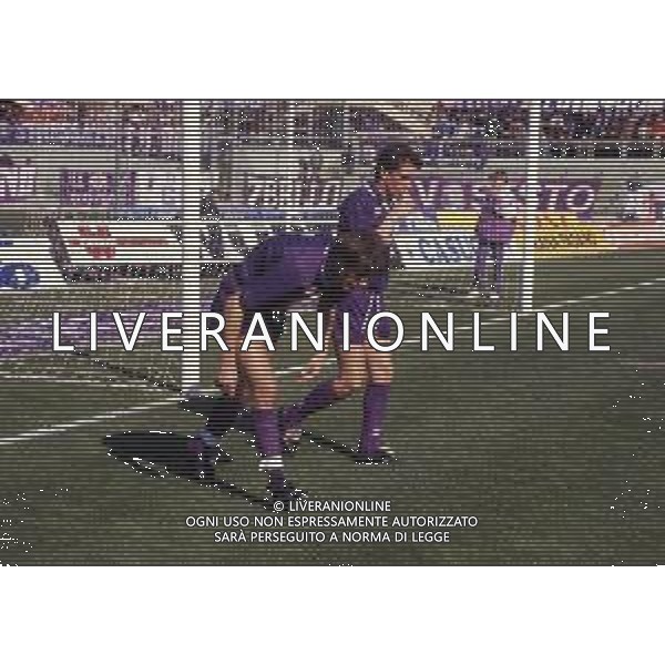 RETROSPETTIVA ALBERTO DI CHIARA CALCIATORE NELLA FOTO ALBERTO DI CHIARA CON LA MAGLIA DELLA FIORENTINA CALCIO AG ALDO LIVERANI SAS