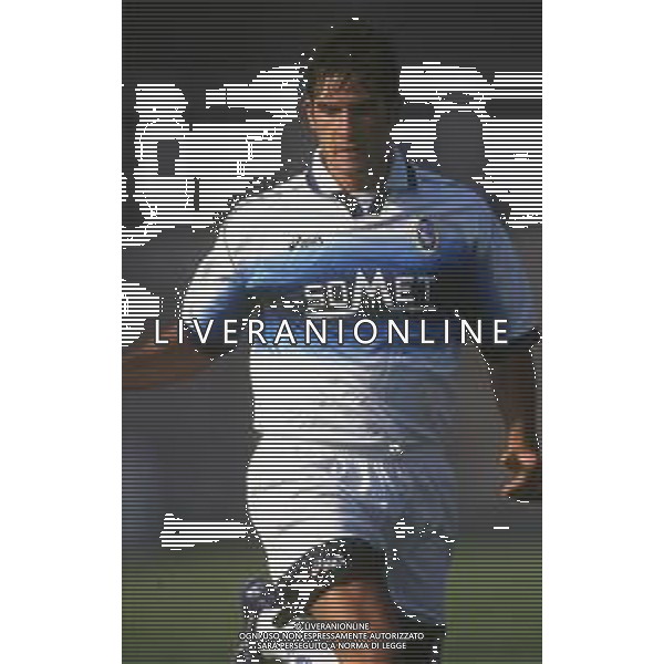 RETROSPETTIVA CRISTIANO LUCARELLI CALCIATORE NELLA FOTO CRISTIANO LUCARELLI CON LA MAGLIA DELL\'ATALANTA CALCIO AG ALDO LIVERANI SAS