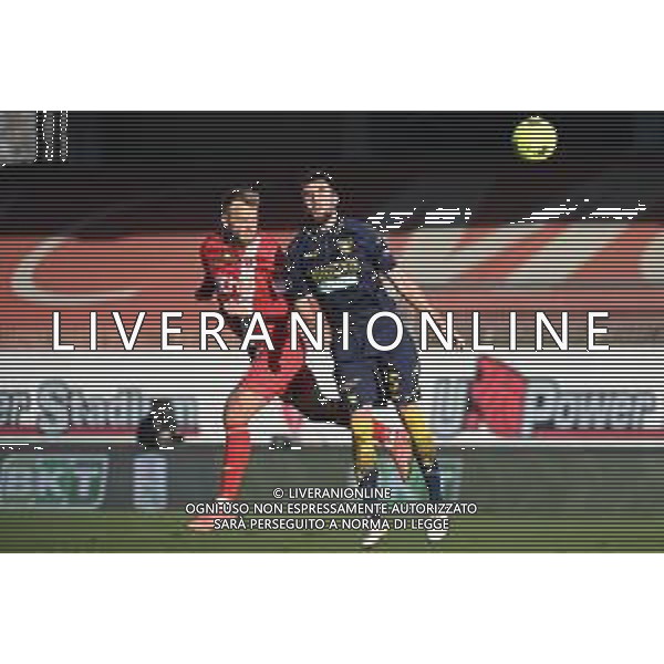 © TVRG Christian Gytkjaer (Monza) SX e Przemyslaw Szyminski (Frosinone) DX Monza vs Frosinone Campionato Serie BKT - 17a giornata Monza 11-12-2021 U-Power Stadium foto Roberto Garavaglia/ag. Aldo Liverani sas /AGENZIA ALDO LIVERANI SAS