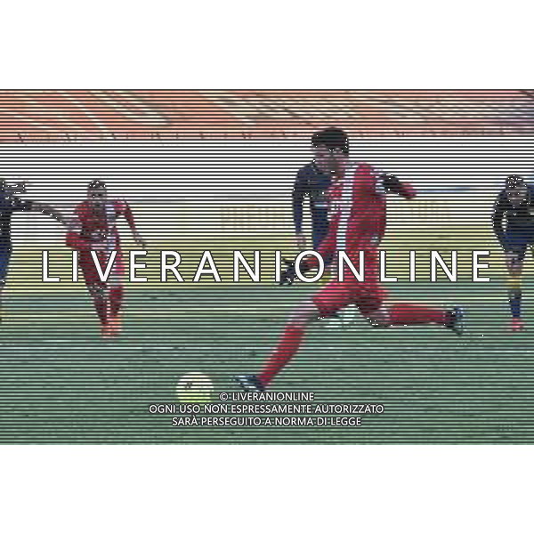 © TVRG Luca Mazzitelli (Monza) segna il gol del 3 a 2 su rigore Monza vs Frosinone Campionato Serie BKT - 17a giornata Monza 11-12-2021 U-Power Stadium foto Roberto Garavaglia/ag. Aldo Liverani sas /AGENZIA ALDO LIVERANI SAS
