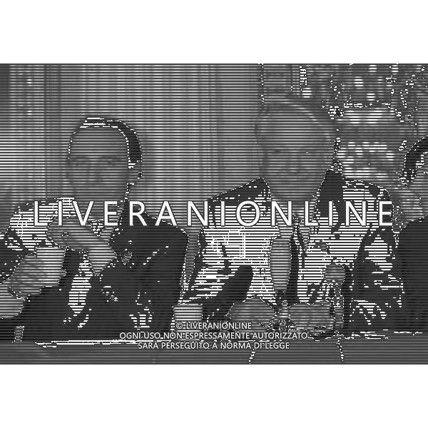 1990 MILANO PALAZZO MARINO CONFERENZA STAMPA DI BORIS ELTSIN PRESIDENTE DELLA RUSSIA CON IL SINDACO DI MILANO PAOLO PILLITTERI NELLA FOTO BORIS ELTSIN E PAOLO PILLITTERI AG ALDO LIVERANI SAS