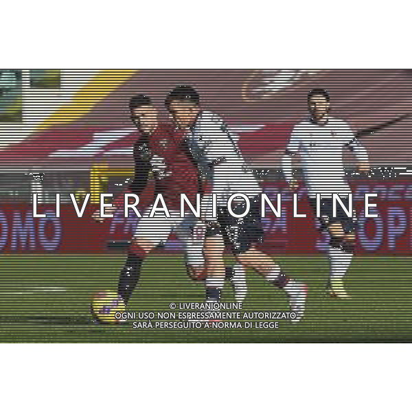 Torino 12.12.2021 Stadio Grande Torino Torino vs Bologna Campionato Serie A 2021/2022 ©Manuela Viganti/Agenzia Aldo Liverani Nella foto: gary medel e antonio sanabria