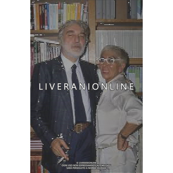 RETROSPETTIVA LINA WERTMULLER REGISTA CON IL MARITO ENRICO JOB NEL 1985 ©DFP/ARCHIVIO AGENZIA ALDO LIVERANI SAS