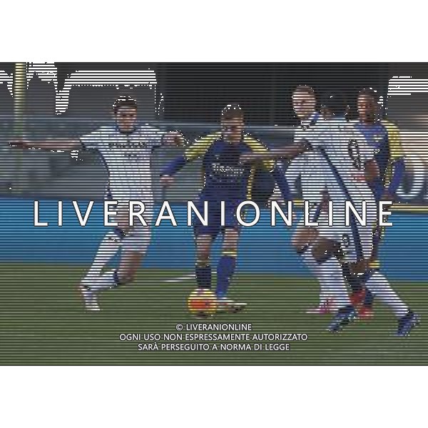 HELLAS VERONA - ATALANTA CAMPIONATO CALCIO SERIE A TIM 12.12.2021 NELLA FOTO IVAN ILIC E MARTEN DE ROON ©SANTANDREA/AGENZIA ALDO LIVERANI SAS