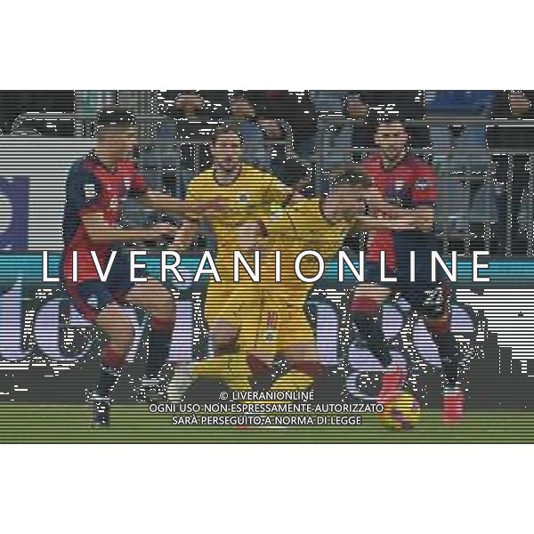 15-12-2021. Cagliari Calcio - A.S. Cittadella. Sedicesimi Coppa Italia 2021-2022. Italia, Sardegna, Cagliari, Stadio Unipol Domus. Salvatore Moi/Aldo Liverani s.a.s. Nella foto: D’URSO Christian Cittadella, Charalampos Lykogiannis Cagliari ©MOI/AGENZIA ALDO LIVERANI SAS