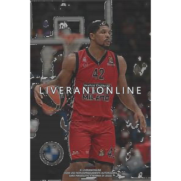 ¬© TVRG Kyle Hines (Olimpia Milano) AX Armani Exchange Milano vs Real Madrid Turkish Airlines EuroLeague - 16a giornata regular season Assago (MI) 16-12-2021 Mediolanum Forum foto Roberto Garavaglia/ag. Aldo Liverani sas/AGENZIA ALDO LIVERANI SAS