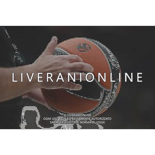 ¬© TVRG il pallone delle gare della Turkish Airlines EuroLeague AX Armani Exchange Milano vs Real Madrid Turkish Airlines EuroLeague - 16a giornata regular season Assago (MI) 16-12-2021 Mediolanum Forum foto Roberto Garavaglia/ag. Aldo Liverani sas/AGENZIA ALDO LIVERANI SAS
