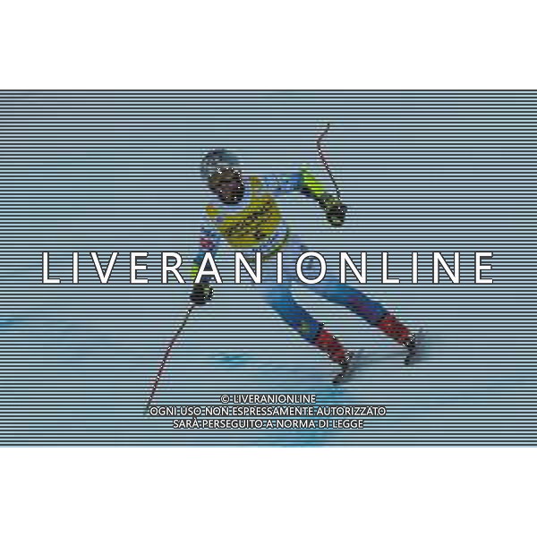TommasiniR/LMedia - 2021 FIS Ski World Cup - Men&#39; Super-G - alpine ski race 17 December 2021 - Saslong , Val Gardena, Italy Photo showing: Travis Ganong (USA) @TommasiniR/LMedia/AGENZIA ALDO LIVERANI SAS