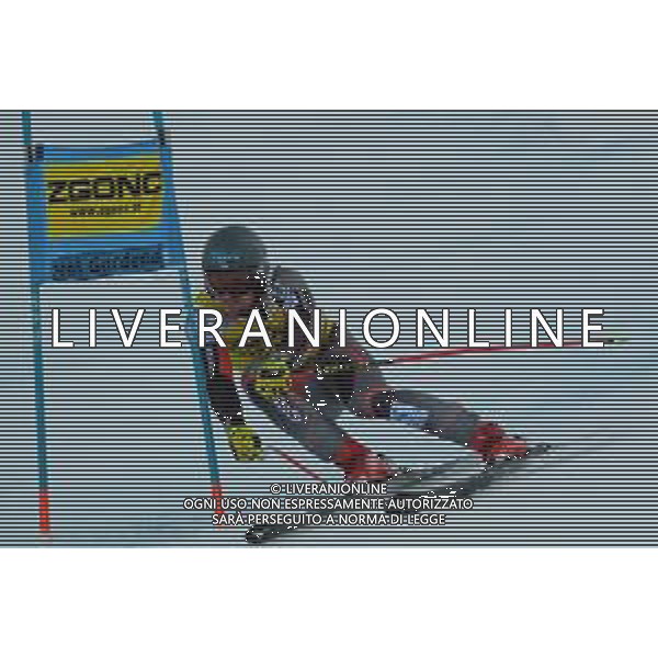 TommasiniR/LMedia - 2021 FIS Ski World Cup - Men&#39; Super-G - alpine ski race 17 December 2021 - Saslong , Val Gardena, Italy Photo showing: James Crawford (CAN) @TommasiniR/LMedia/AGENZIA ALDO LIVERANI SAS