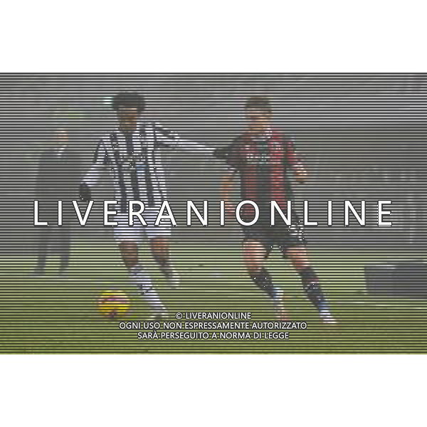 BOLOGNA vs JUVENTUS Campionato Calcio SERIE A TIM 18.12.2021 NELLA FOTO JUAN CUADRADO E MATTIAS SVANBERG ©VILLANI / AGENZIA ALDO LIVERANI SAS