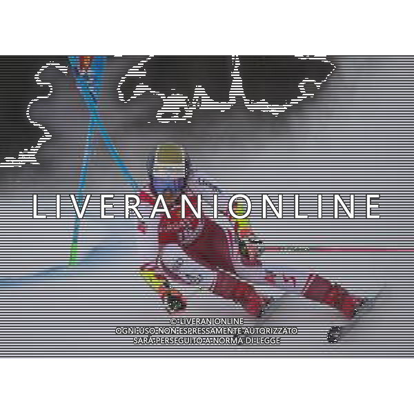 BisiS/LMedia - 2021 FIS Ski World Cup - Men 39 Giant Slalom - alpine ski race 19 December 2021 - Gran Risa, Alta Badia, Italy Photo showing: SKIING - AUDI FIS SKI WORLD CUP, GS MEN ALTA BADIA, TRENTINO ALTO ADIGE, ITALY 2021-12-19 - Sunday Image shows FELLER Manuel (AUT) Third place, @BisiS/LMedia/AGENZIA ALDO LIVERANI SAS