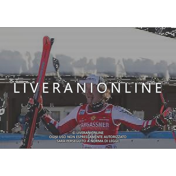 BisiS/LMedia - 2021 FIS Ski World Cup - Men 39 Giant Slalom - alpine ski race 19 December 2021 - Gran Risa, Alta Badia, Italy Photo showing: SKIING - AUDI FIS SKI WORLD CUP, GS MEN ALTA BADIA, TRENTINO ALTO ADIGE, ITALY 2021-12-19 - Sunday Image shows FELLER Manuel (AUT) Third place, @BisiS/LMedia/AGENZIA ALDO LIVERANI SAS