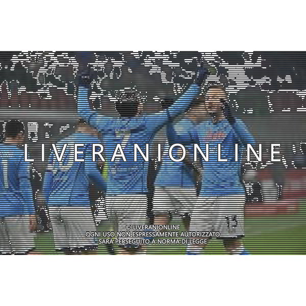 esultanza Napoli dopo il gol dell\'1 a 0 Eljif Elmas Milan vs Napoli Campionato Serie A TIM - 18a giornata Milano 19-12-2021 Stadio Giuseppe Meazza - San Siro foto Roberto Garavaglia/ag. Aldo Liverani sas /AGENZIA ALDO LIVERANI SAS