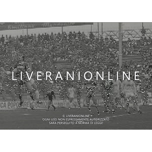 25-03-1984 CREMONA CAMPIONATO DI CALCIO SERIE B CREMONESE-MONZA 4-0 NELLA FOTO AZIONE DI GIOCO AG ALDO LIVERANI SAS
