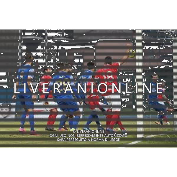 ¬© TVRG Guido Gomez (Triestina) segna il gol dell\'1 a 0 Seregno vs Triestina Campionato Serie C girone A - 20a giornata Seregno (MB) 21-12-2021 Stadio Ferruccio foto Roberto Garavaglia/ag. Aldo Liverani sas/AGENZIA ALDO LIVERANI SAS