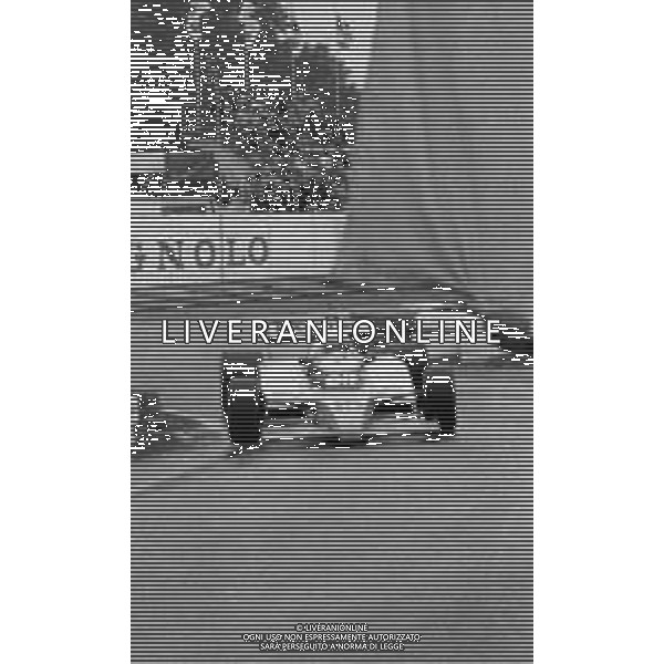 GRAN PREMIO DI SAN MARINO CAMPIONATO MONDIALE DI FORMULA 1, AUTODROMO DI IMOLA 3 MAGGIO 1981 - RETROSPETTIVA Nella foto il pilota Alain Prost su Renault ©Archivio Giovanni Liverani/AGENZIA ALDO LIVERANI SAS