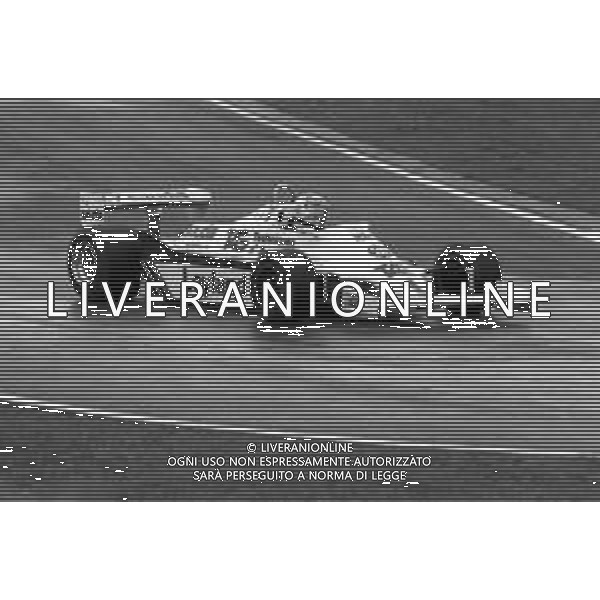 GRAN PREMIO DI SAN MARINO CAMPIONATO MONDIALE DI FORMULA 1, AUTODROMO DI IMOLA 3 MAGGIO 1981 - RETROSPETTIVA Nella foto il pilota Alan Jones su McLaren-Ford Cosworth ©Archivio Giovanni Liverani/AGENZIA ALDO LIVERANI SAS