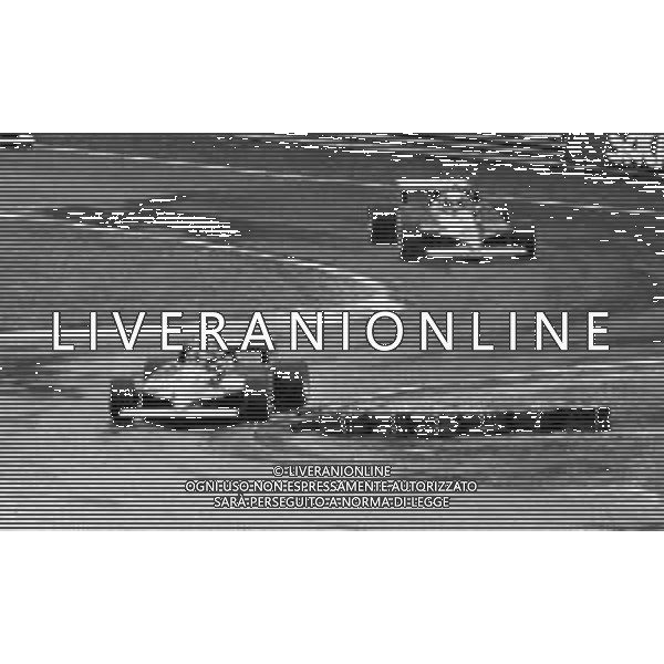 GRAN PREMIO DI SAN MARINO CAMPIONATO MONDIALE DI FORMULA 1, AUTODROMO DI IMOLA 3 MAGGIO 1981 - RETROSPETTIVA Nella foto il pilota Gilles Villeneuve su Ferrari e Didier Pironi ©Archivio Giovanni Liverani/AGENZIA ALDO LIVERANI SAS