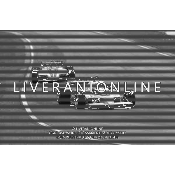 GRAN PREMIO DI SAN MARINO CAMPIONATO MONDIALE DI FORMULA 1, AUTODROMO DI IMOLA 3 MAGGIO 1981 - RETROSPETTIVA Nella foto il pilota Rene\' Arnoux su Renault e Hector Rebaque ©Archivio Giovanni Liverani/AGENZIA ALDO LIVERANI SAS