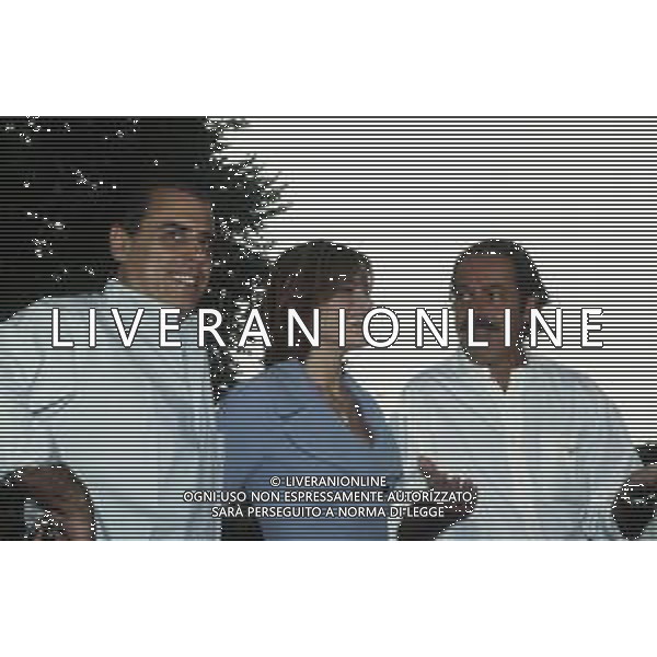 RETROSPETTIVA TEO TEOCOLI ATTORE NELLA FOTO TEO TEOCOLI NELL\'ANNO 1991 CON SIMONA VENTURA E MASSIMO LOPEZ AG ALDO LIVERANI SAS
