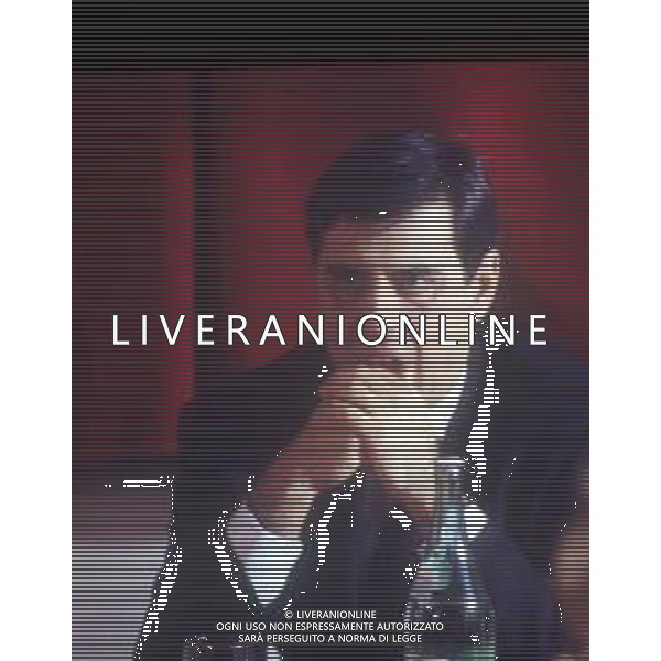 RETROSPETTIVA TEO TEOCOLI ATTORE NELLA FOTO TEO TEOCOLI NELL\'ANNO 1988 NELLA SERIE TELEVISIVA “COLLETTI BIANCHI“ AG ALDO LIVERANI SAS