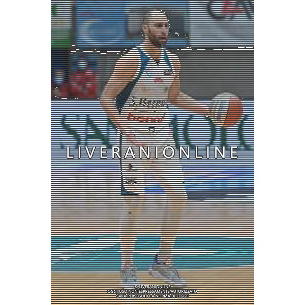 ¬© TVRG Luigi Sergio (Cantu\') San Bernardo-Cinelandia Park Cantu\' vs Urania Milano 12a giornata - Campionato Serie A2 girone verde Desio (MB) 21-12-2021 PalaBancoDesio foto Roberto Garavaglia/ag. Aldo Liverani sas/AGENZIA ALDO LIVERANI SAS