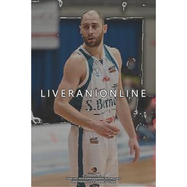 ¬© TVRG Luigi Sergio (Cantu\') San Bernardo-Cinelandia Park Cantu\' vs Urania Milano 12a giornata - Campionato Serie A2 girone verde Desio (MB) 21-12-2021 PalaBancoDesio foto Roberto Garavaglia/ag. Aldo Liverani sas/AGENZIA ALDO LIVERANI SAS