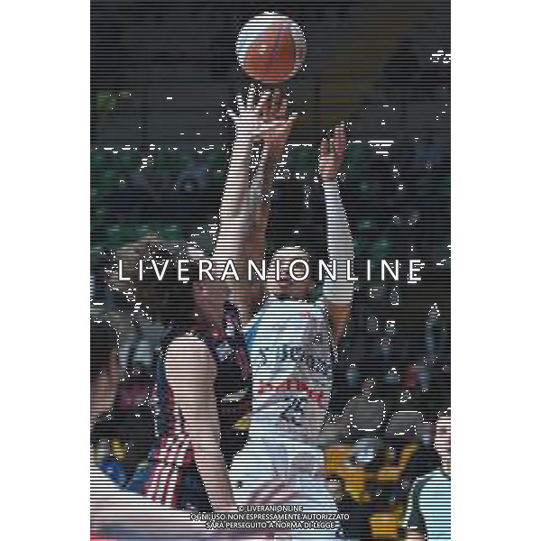 ¬© TVRG Trevon Allen (Cantu\') San Bernardo-Cinelandia Park Cantu\' vs Urania Milano 12a giornata - Campionato Serie A2 girone verde Desio (MB) 21-12-2021 PalaBancoDesio foto Roberto Garavaglia/ag. Aldo Liverani sas/AGENZIA ALDO LIVERANI SAS