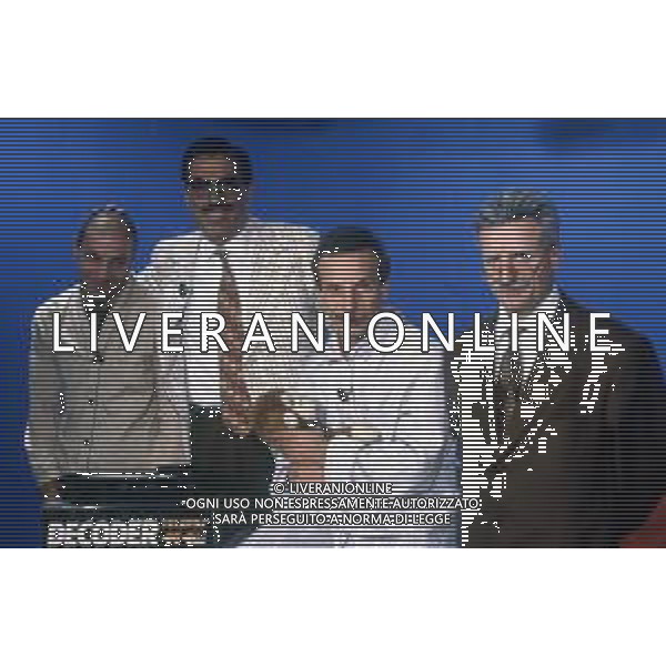 RETROSPETTIVA TEO TEOCOLI ATTORE NELLA FOTO TEO TEOCOLI NELLO SPOT TELEVISIVO DI TELEPIU\' CON ALDO GIOVANNI E GIACOMO AG ALDO LIVERANI SAS