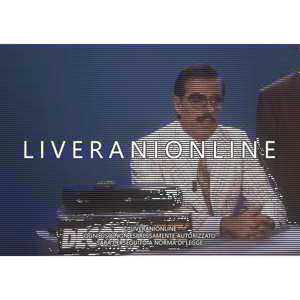 RETROSPETTIVA TEO TEOCOLI ATTORE NELLA FOTO TEO TEOCOLI NELLO SPOT TELEVISIVO DI TELEPIU\' AG ALDO LIVERANI SAS