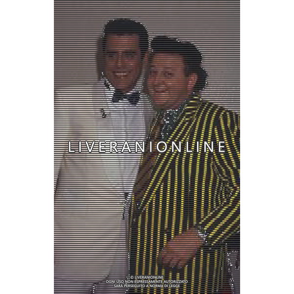 RETROSPETTIVA TEO TEOCOLI ATTORE NELLA FOTO TEO TEOCOLI CON MASSIMO BOLDI AG ALDO LIVERANI SAS