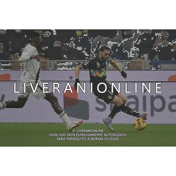 Hakan Calhanoglu (Inter) Inter vs Torino Campionato Serie A TIM - 19a giornata Milano 22-12-2021 Stadio Giuseppe Meazza - San Siro foto Roberto Garavaglia/ag. Aldo Liverani sas /AGENZIA ALDO LIVERANI SAS